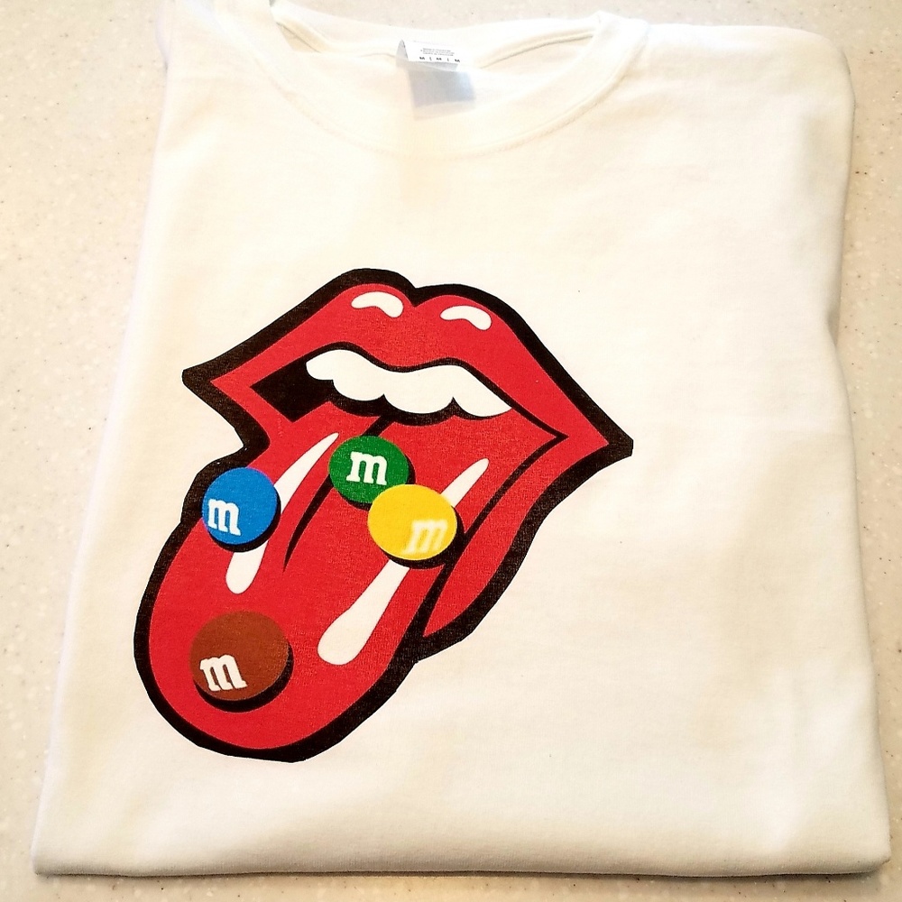 M&M tee. - Picture 2 of 4